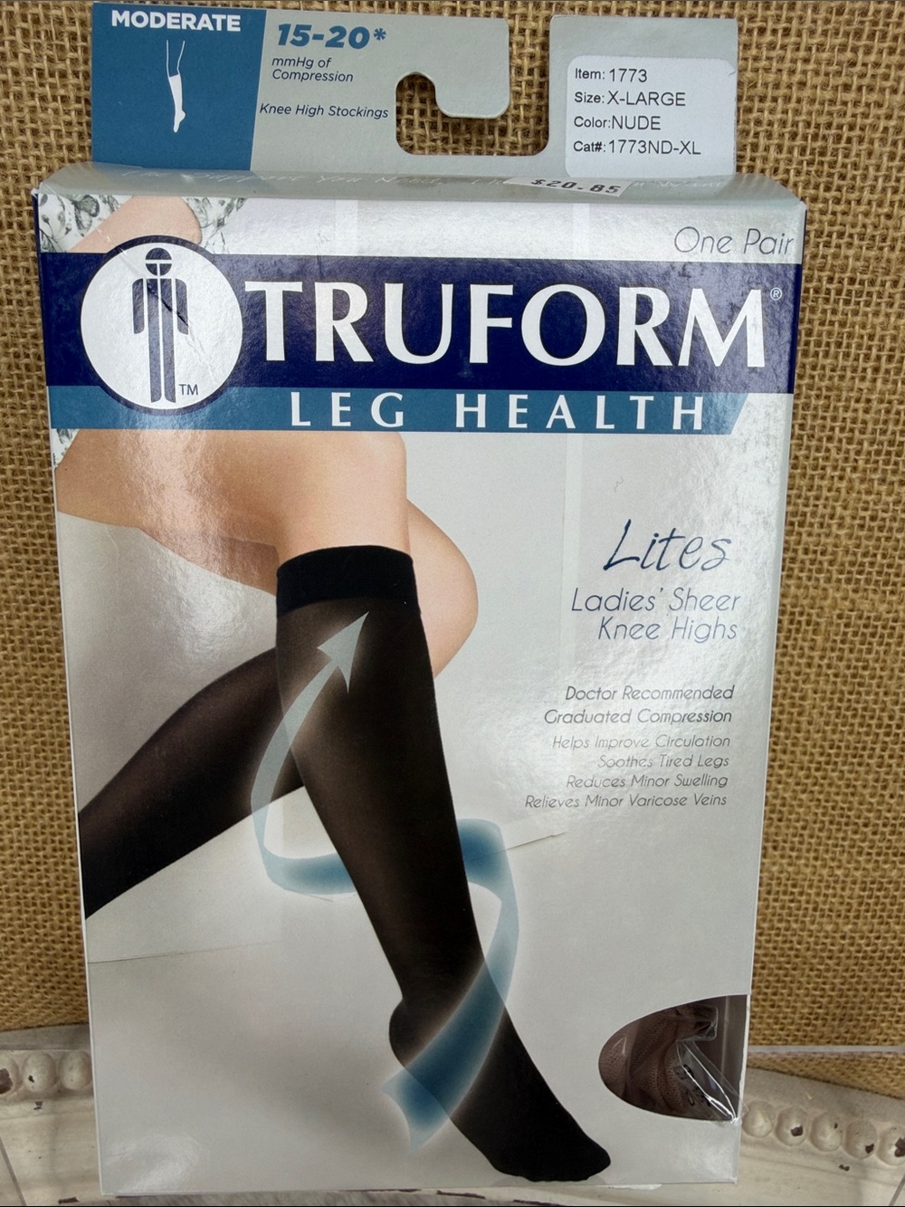 Truform Lites Ladies' Sheer Knee Highs - Nude